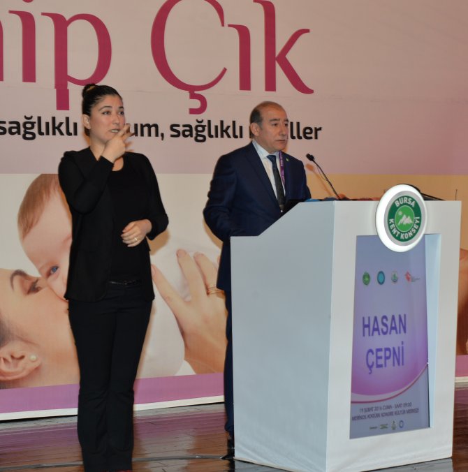 Sare Davutoğlu: Sezeryanla doğum oranı düşürülmeli