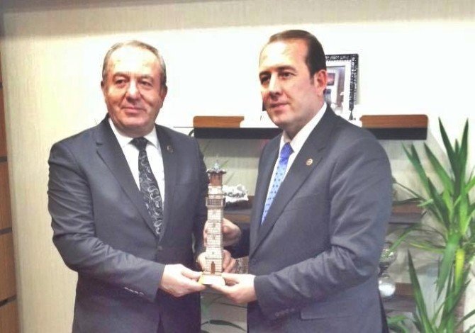 Başkan Şahiner Milletvekili Karacan’ı Ziyaret Etti