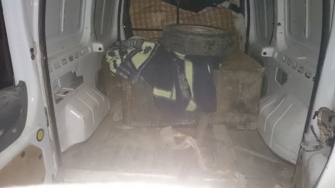 "Diyarbakır'da 500 kilo bomba yüklü araç yakalandı"