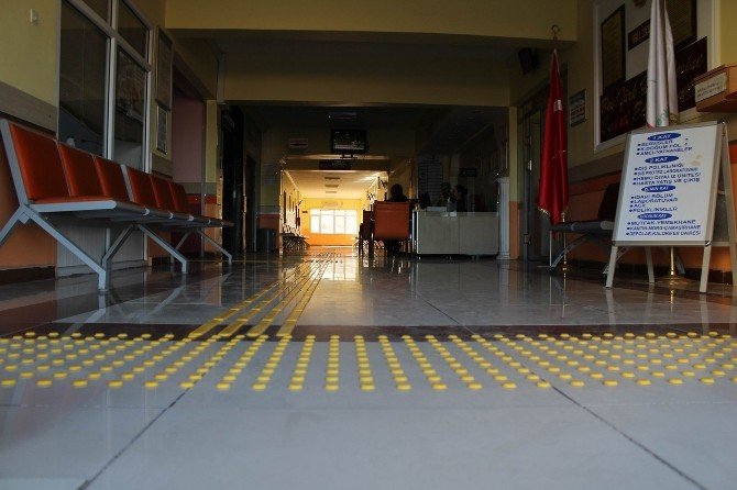 Gemerek Devlet Hastanesi’nde Engeller Kaldırılıyor