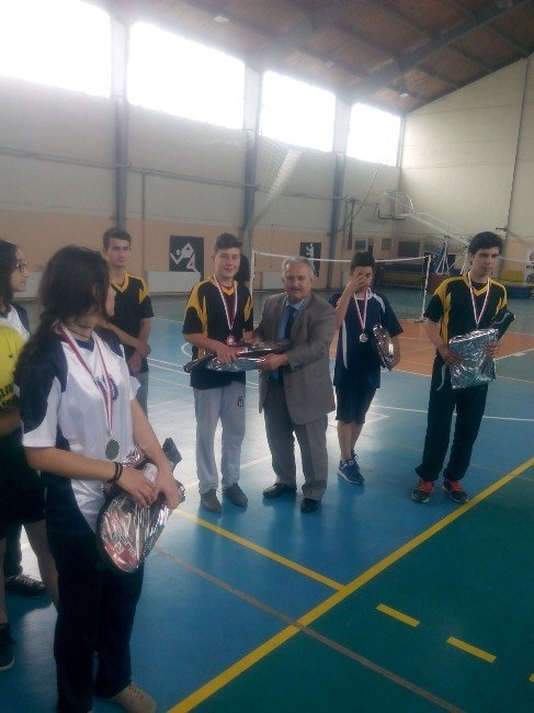 Koçarlı’da Badminton Turnuvası Düzenlendi
