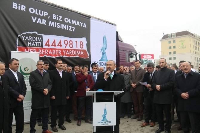 Sancaktepe Belediyesi’nden Bayırbucak Türkmenlerine 8 Tır Yardım