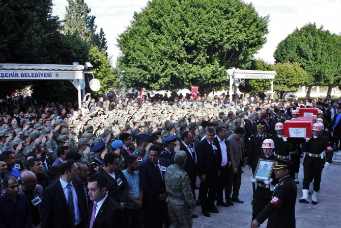 Adana son 8 ayda 30 şehit acısıyla sarsıldı
