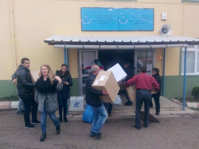 Bakırköy Belediyesi Gölyaka’da 40 Çocuğa Sevindirdi