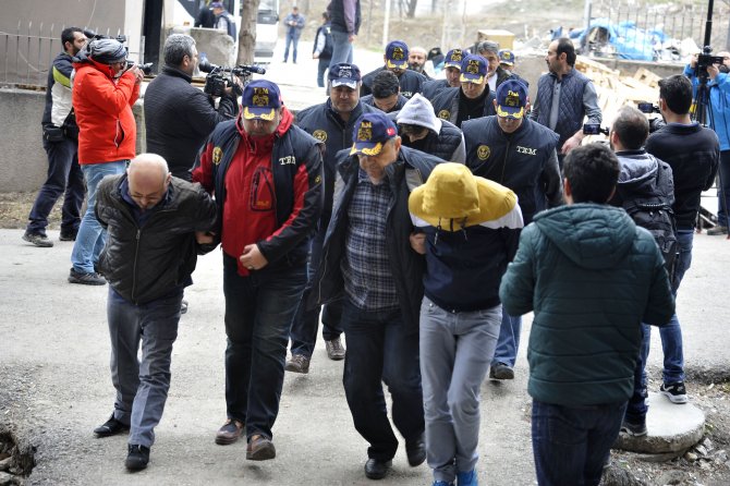 Ankara saldırısıyla ilgili 21 zanlı adliyeye sevk edildi