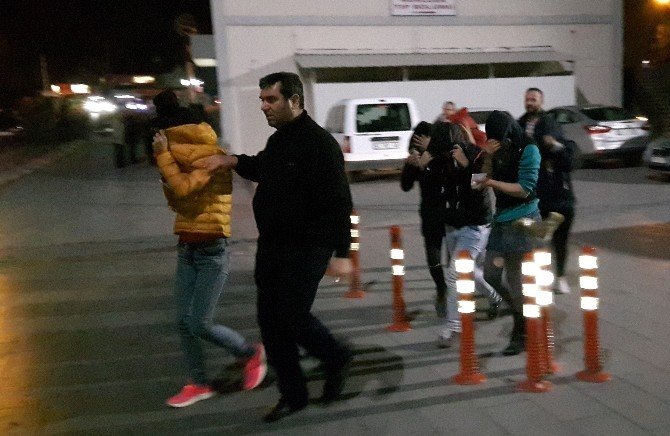 Konya’da Fuhuş Yapan Sekiz Kadın Gözaltına Alındı