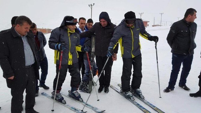 AK Parti’li Aslan, Kayak Yaptı