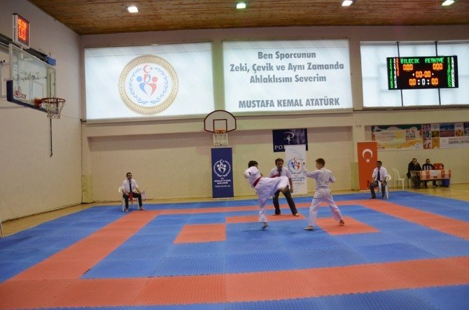 İller Arası Kyokushın Karate Şampiyonası Bilecik’te Yapıldı