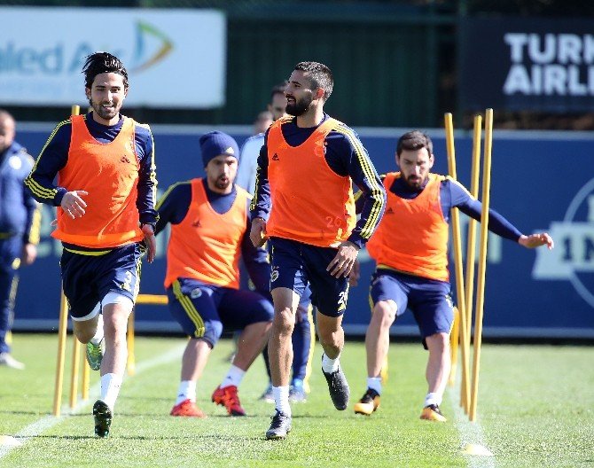 Fenerbahçe, Lokomotıv Moskova Maçının Hazırlıklarına Başladı