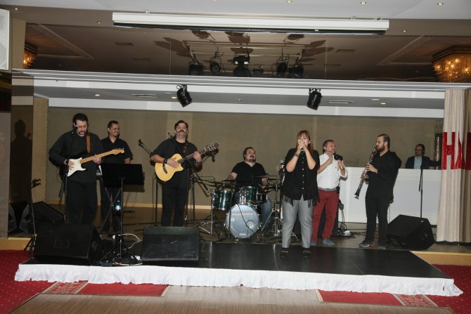 Büyükşehir personeline sözlü müzikli eğitim semineri