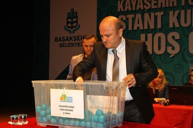 Kayaşehir Kapalı Pazar Kuraları Çekildi