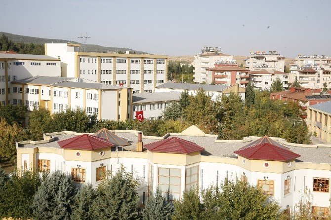 Gaziantep Kolej Vakfı Dijitalleşmede Bir Adım Önde