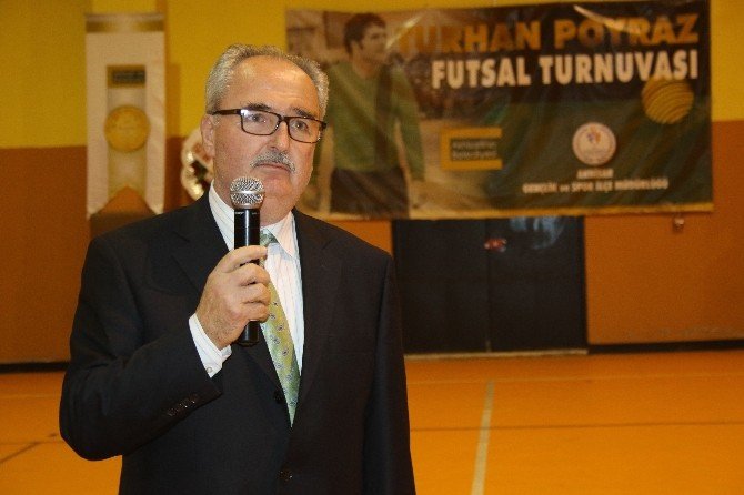 Turhan Poyraz Futsal Turnuvası Başladı