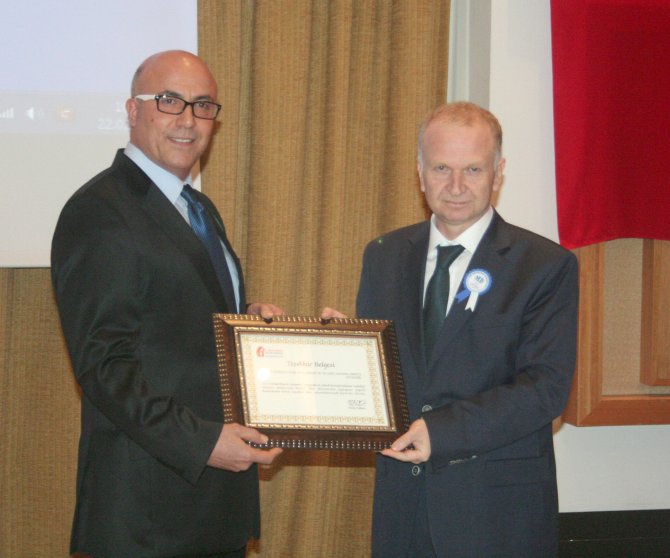 Nevşehir’de vergi rekortmenleri ödüllendirildi