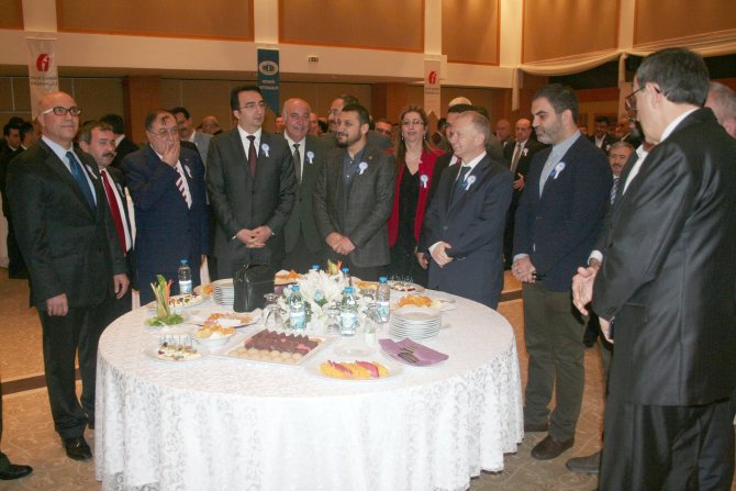 Nevşehir’de vergi rekortmenleri ödüllendirildi