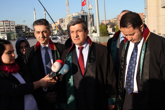 Avukat Kavili: Mahkeme, yumurtasız omlet pişirmeye çalışıyor