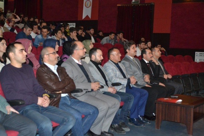 Yerköy Adalet Meslek Yüksekokulu’nda “İslam’da Adalet Anlayışı” Konferansı Verildi