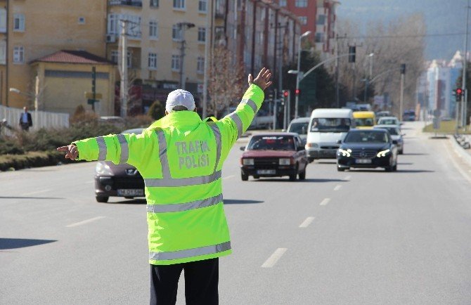 Kastamonu’da 15 Sürücüye 7 Bin TL Trafik Cezası Kesildi