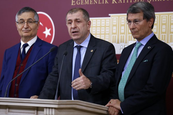 Özdağ: Genel Başkanımız, Türkiye için istediği demokrasiyi MHP’de uygulamalı