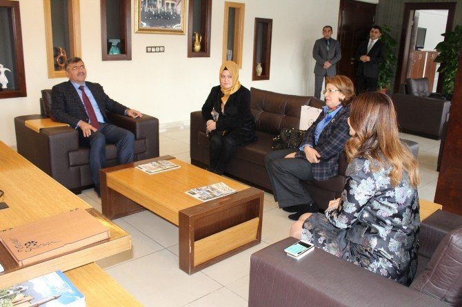 Niğde Belediye Başkanı Faruk Akdoğan Ve Azerbaycan Milletvekili Dr.pashayeva’dan Ortak Mesaj;