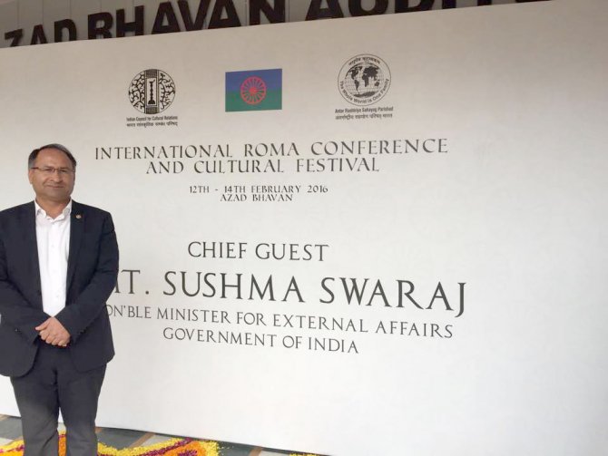 CHP'nin Roman Milletvekili Purçu, Hindistan'daki Roman festivaline katıldı
