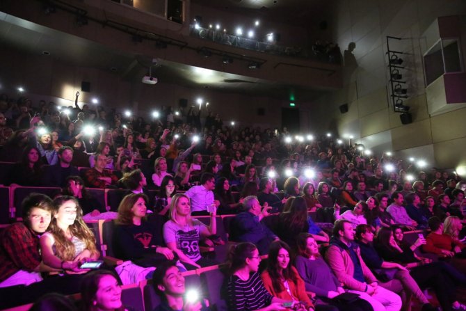 Pinhani gençleri coşturdu