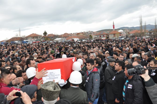 Şehit Uzman Çavuş Mustafa Hakan Kacar, son yolculuğuna uğurlandı