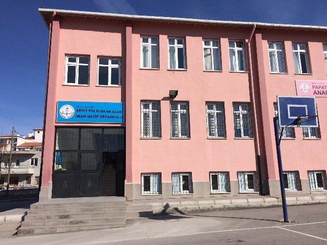 Niğdeli Şehit OKAN Acar’ın Adı Okullarda Yaşatılıyor