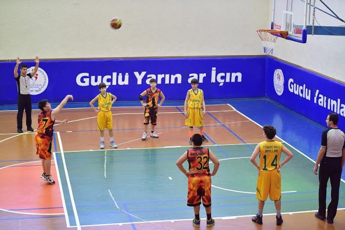 Türkiye Basketbol küçükler yarı final müsabakaları başladı