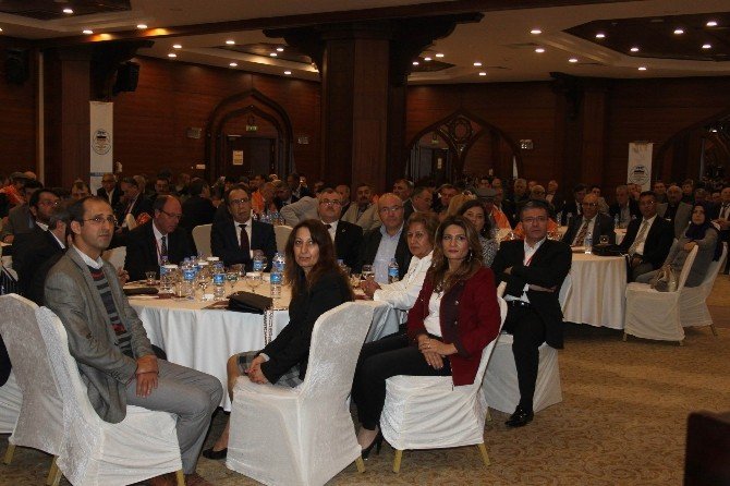 Antalya’da Türkiye 1. Yörük Türkmen Çalıştayı Düzenlendi