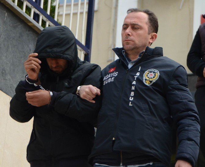 İstanbul’da Atm Soyguncuları Kıskıvrak Yakalandı