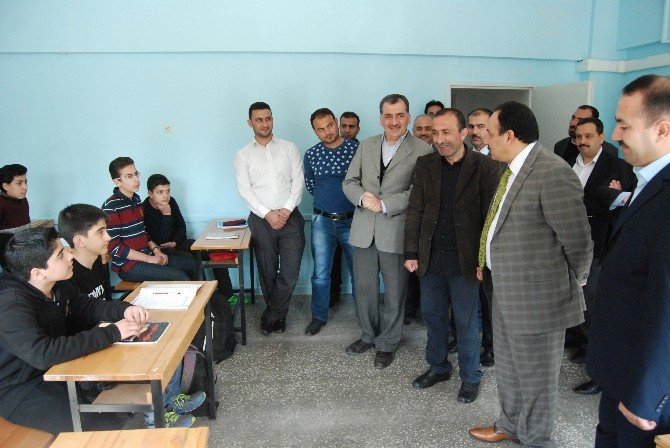 Suriyeli Öğrencilere İmam Hatip Lisesi Açıldı