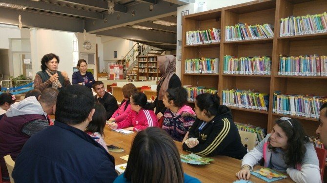 Özel Öğrenciler Hacıkura Kütüphanesini Ziyaret Etti