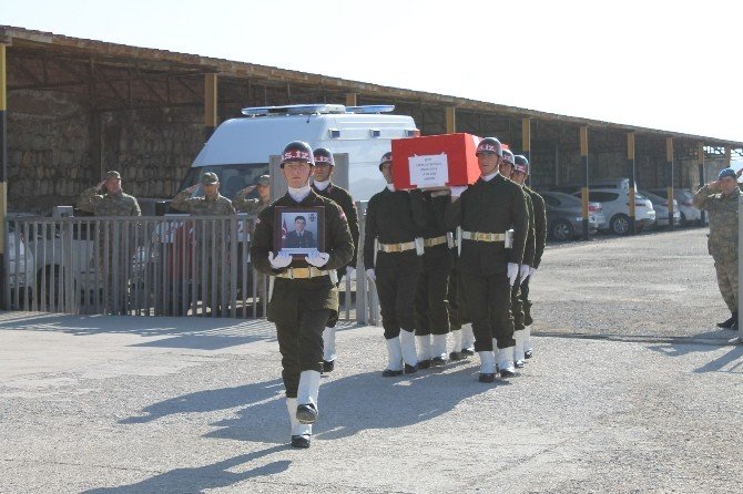 Şırnak’ta Şehit Asker İçin Tören Düzenlendi