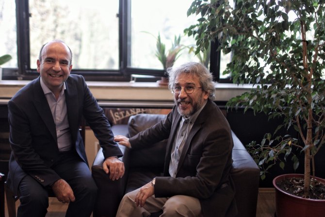 Abdülhamit Bilici: Anayasa Mahkemesi kararı, tutuklu gazeteciler için emsal olmalı