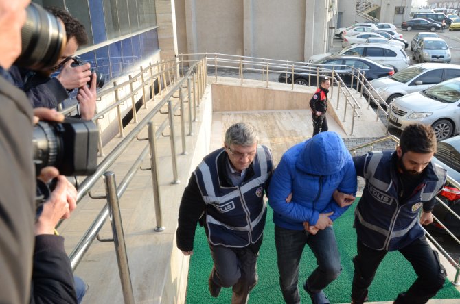 Boğazı kesilerek öldürülen Necla Sağlam olayının şüphelileri adliyeye çıkarıldı