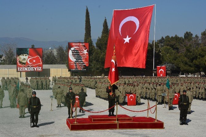 Burdur’da Bin 828 Asker Yemin Etti