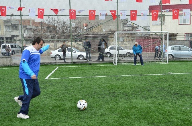 Erkoç: “Spor Tesislerimizin Sayılarını Her Geçen Gün Artırıyoruz”