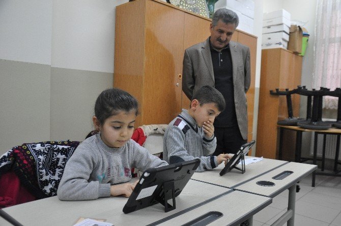 Muş Bilsem İçin 854 Öğrenci Başvuru Yaptı