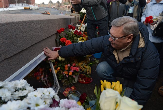 Rusya’da muhalifler, Nemtsov’u anmak için yürüyor