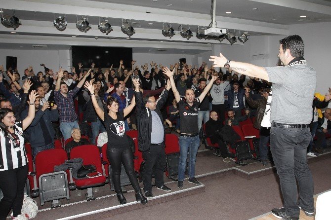 7’den 70’e Çarşılılar Konak’ta Buluştu