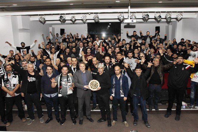 7’den 70’e Çarşılılar Konak’ta Buluştu