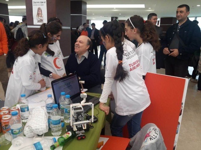 Digor Robot Bilim Takımı Ankara’da Kars’ı Temsil Etti
