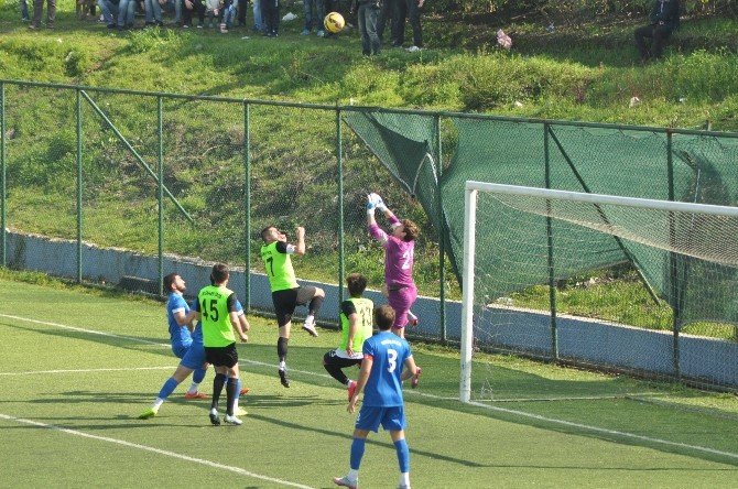 Yunusemre Belediyespor Play Off’a Kaldı