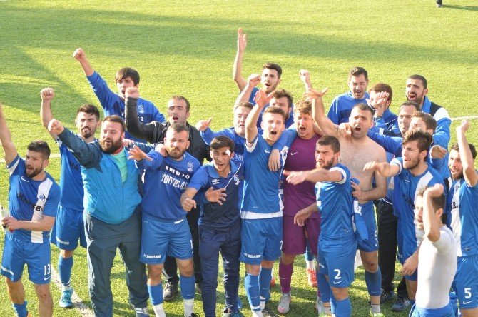 Yunusemre Belediyespor Play Off’a Kaldı