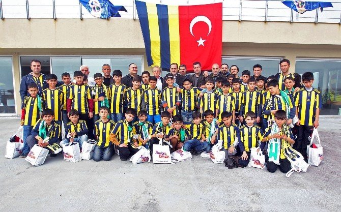 Surlu Minikler Fenerbahçe’nin Konuğu Oldu