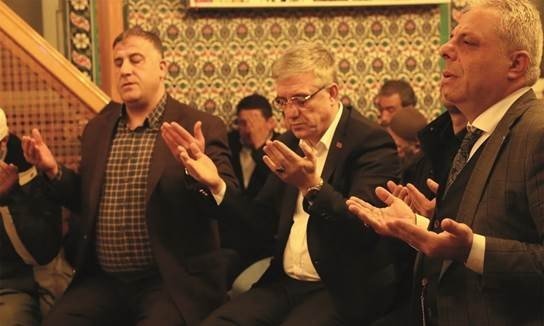 Fatih’te Prof.dr. Necmettin Erbakan Ve Şehitler İçin Dua Edildi