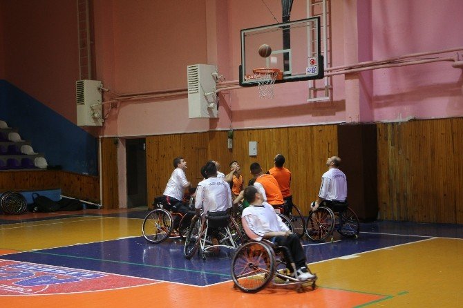 Engelli Basketbol Takımı Deplasmanda Kazandı