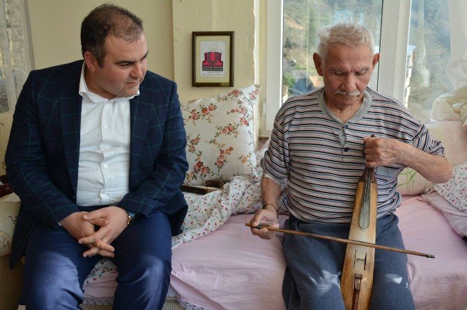 Başkan Erener’den Kemençe Sanatçısı Öztürk’e Ziyaret
