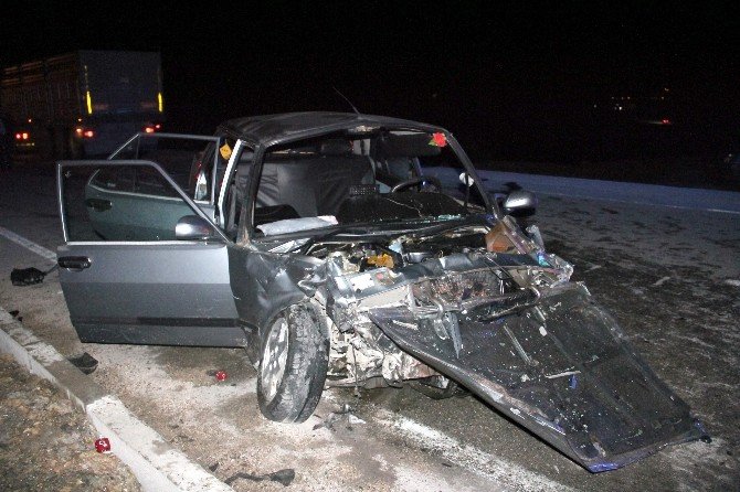 Kastamonu’da İki Otomobil Çarpıştı: 2 Ölü, 5 Yaralı